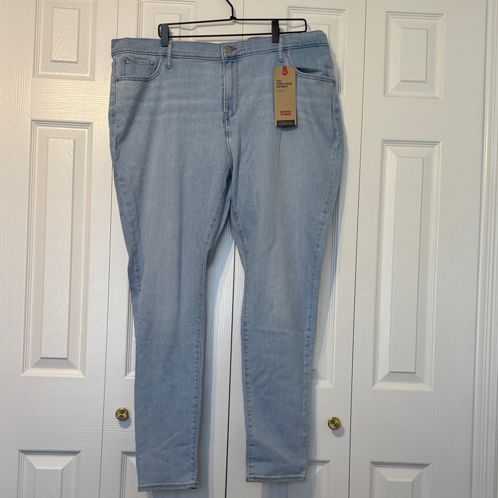 Levi's 721 Women's high rise Skinny Jeans sz 22w.  B2